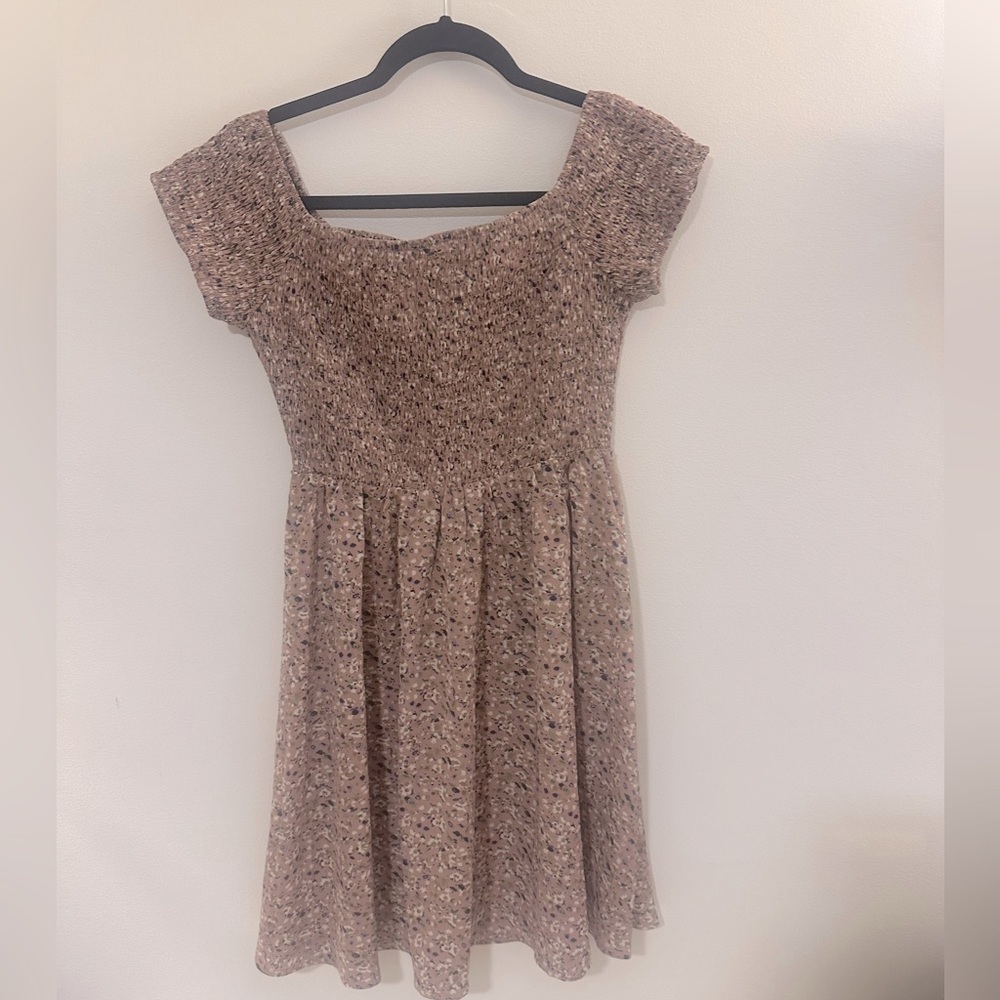 SIMPLEE Off the Shoulder Smocked Dress Medium